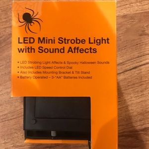2x LED mini strobe light machines